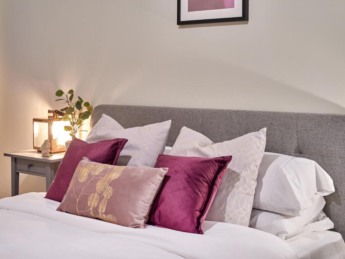 Two Bedroom Apartment By Jlj Apartments & Serviced Accommodation Birmingham - Mantella Lofts Esterno foto